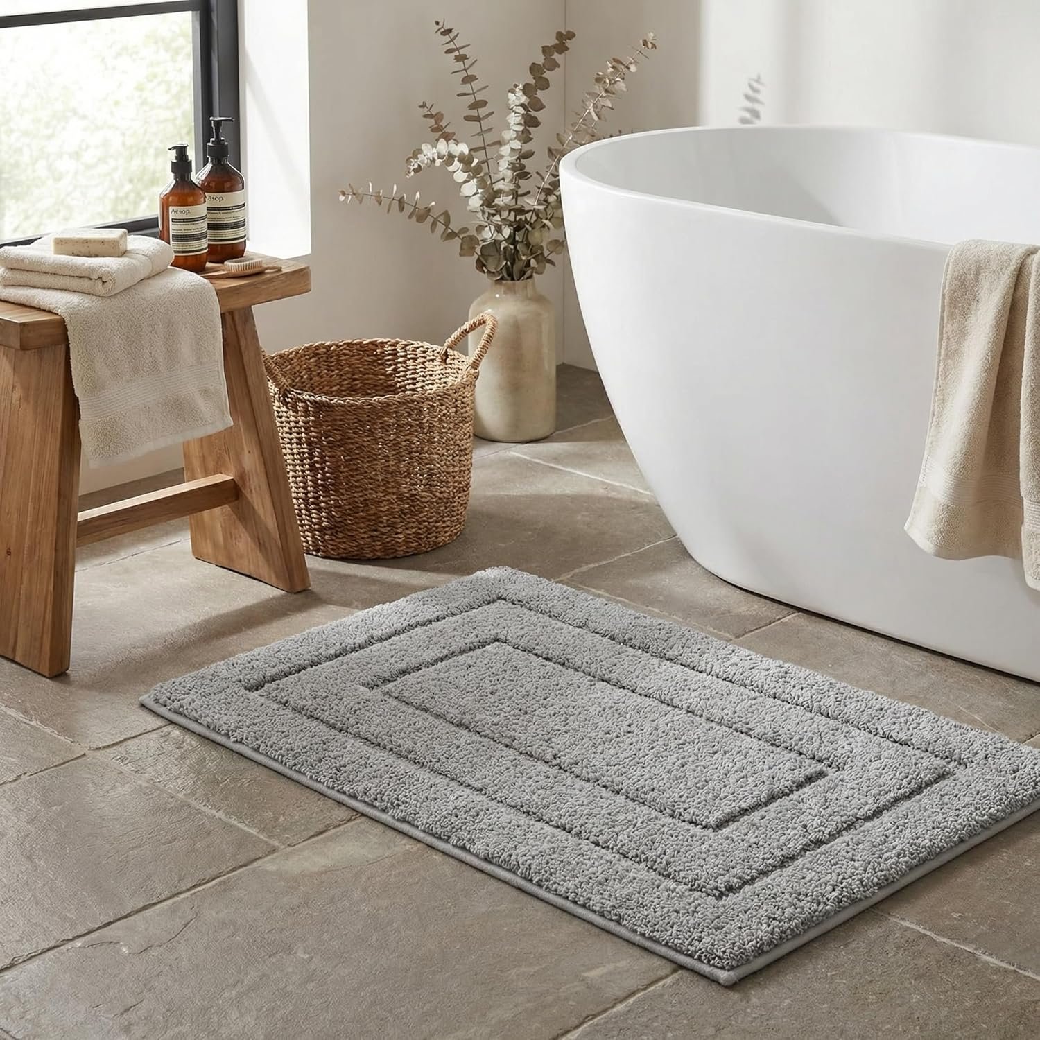 GRANNY SAYS Gray Bathroom Rugs, Bath Mats for Bathroom Non-Slip, Super Soft and Water Absorbent, Microfiber Bath Rugs, Machine Wash Dry, Bath Rugs for Floor, Tub and Shower, 16″ x 24″