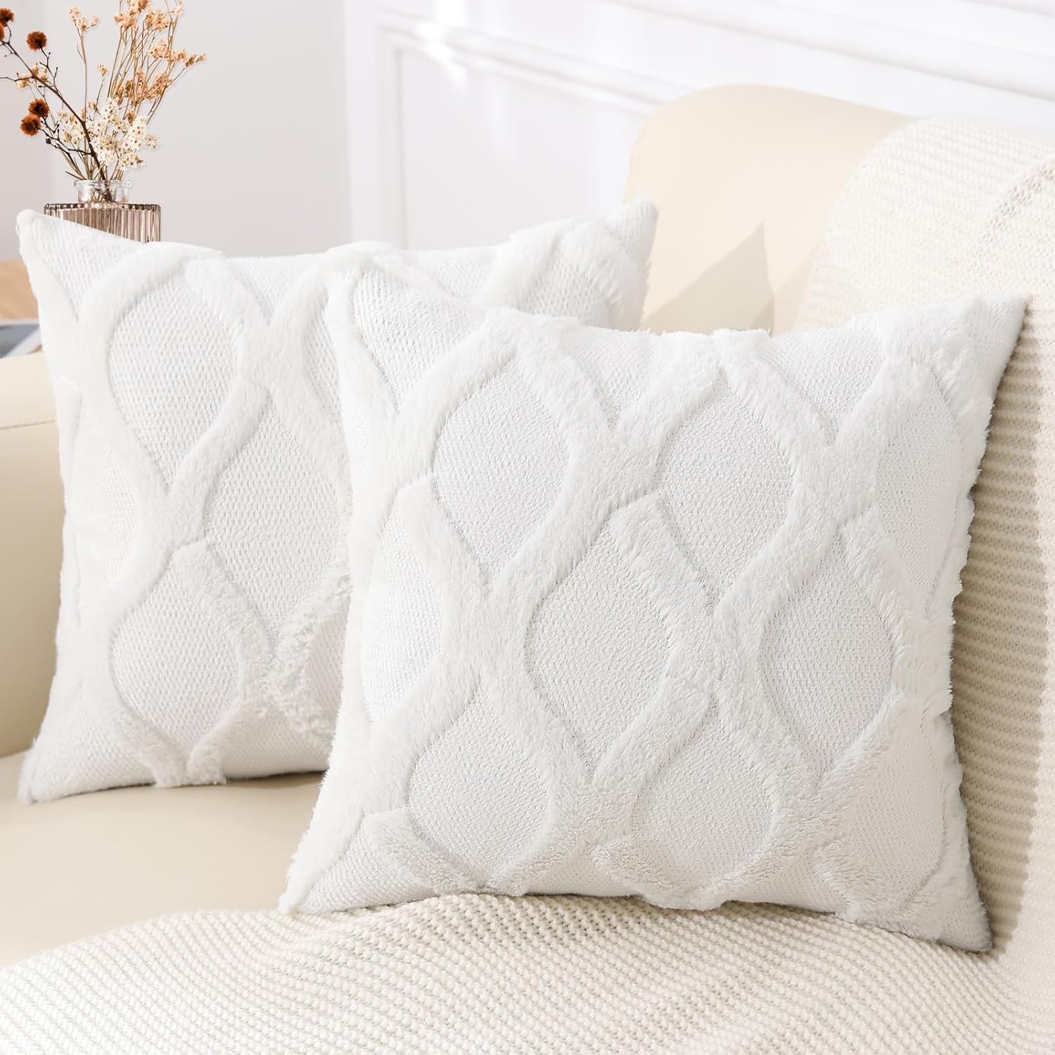 decorUhome Summer Throw Pillow Covers 18×18 Inch Set of 2, Soft Plush Faux Fur Wool Cream White Accent Couch Pillow Covers for Modern Farmhouse Bed Sofa Living Room
