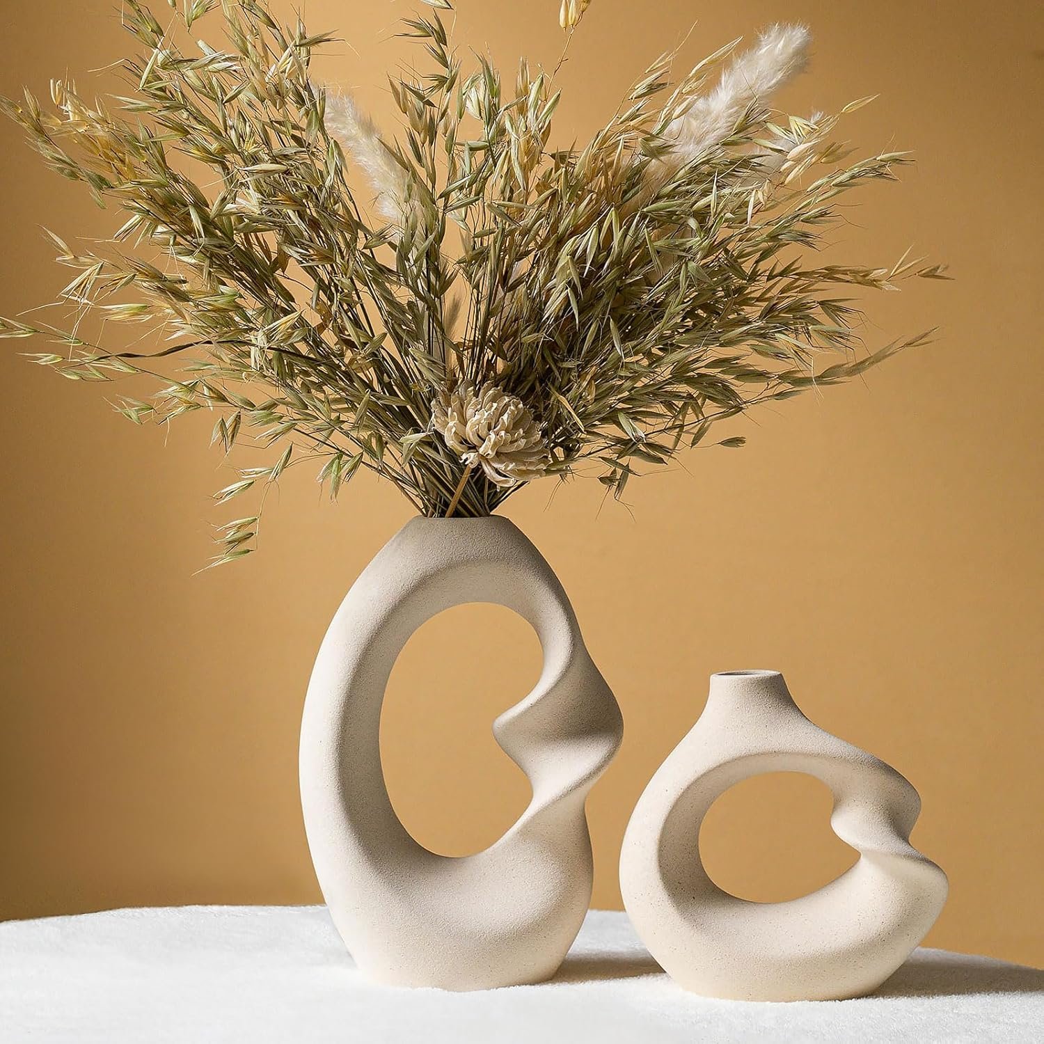 Modern White vase Set of 2,Pampas Grass Ceramic vases for Wedding Party,Aesthetic Flower Vase for Home Decor,Kitchen Tables,Living Room,Bedroom,Console,Wooden Shelf,Office,Coffee Decoration(2 Pcs)