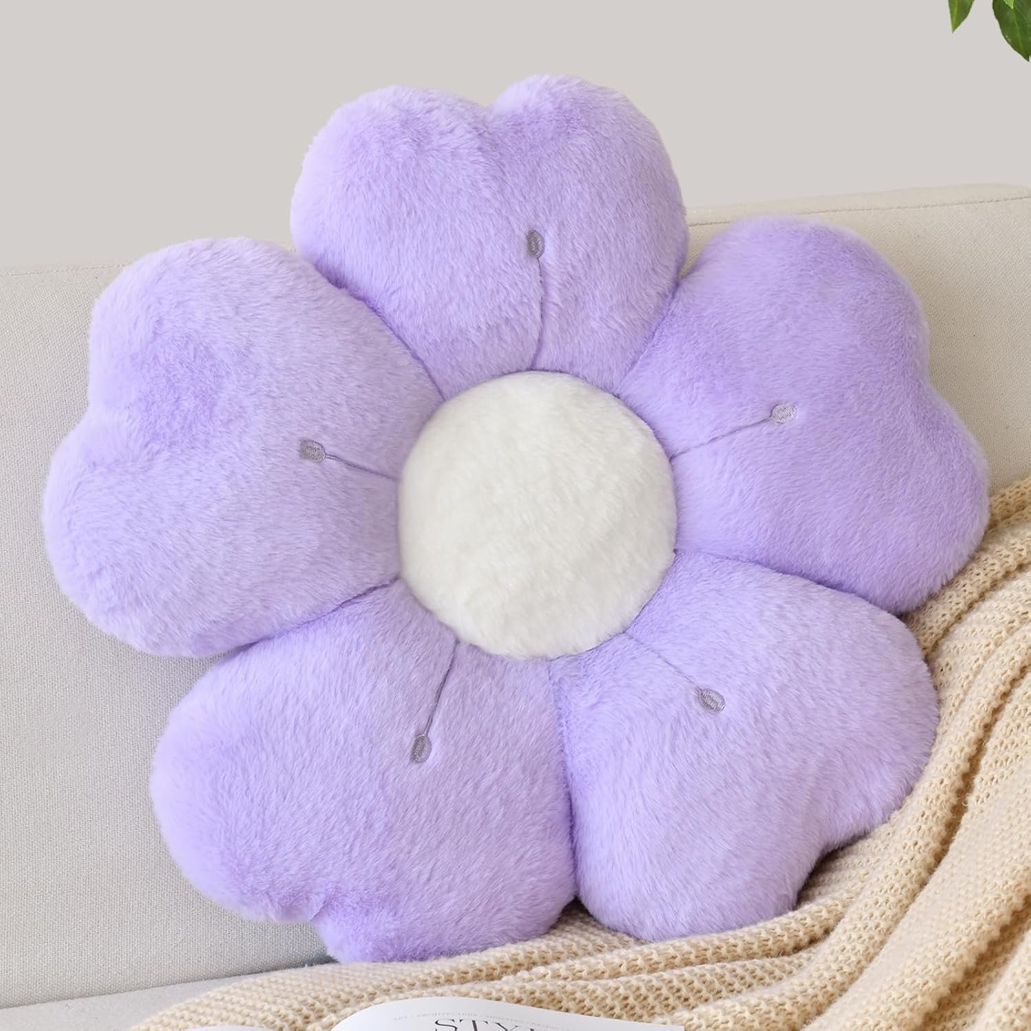Flower Shaped Pillow, Cute Decorative Throw Pillow with Soft Artificial Rabbit Fur for Couch Bed Chair Floor, Flower Pillows Seating Cushions with Room Décor for Bedroom Living Room (14.9″ Lavender)