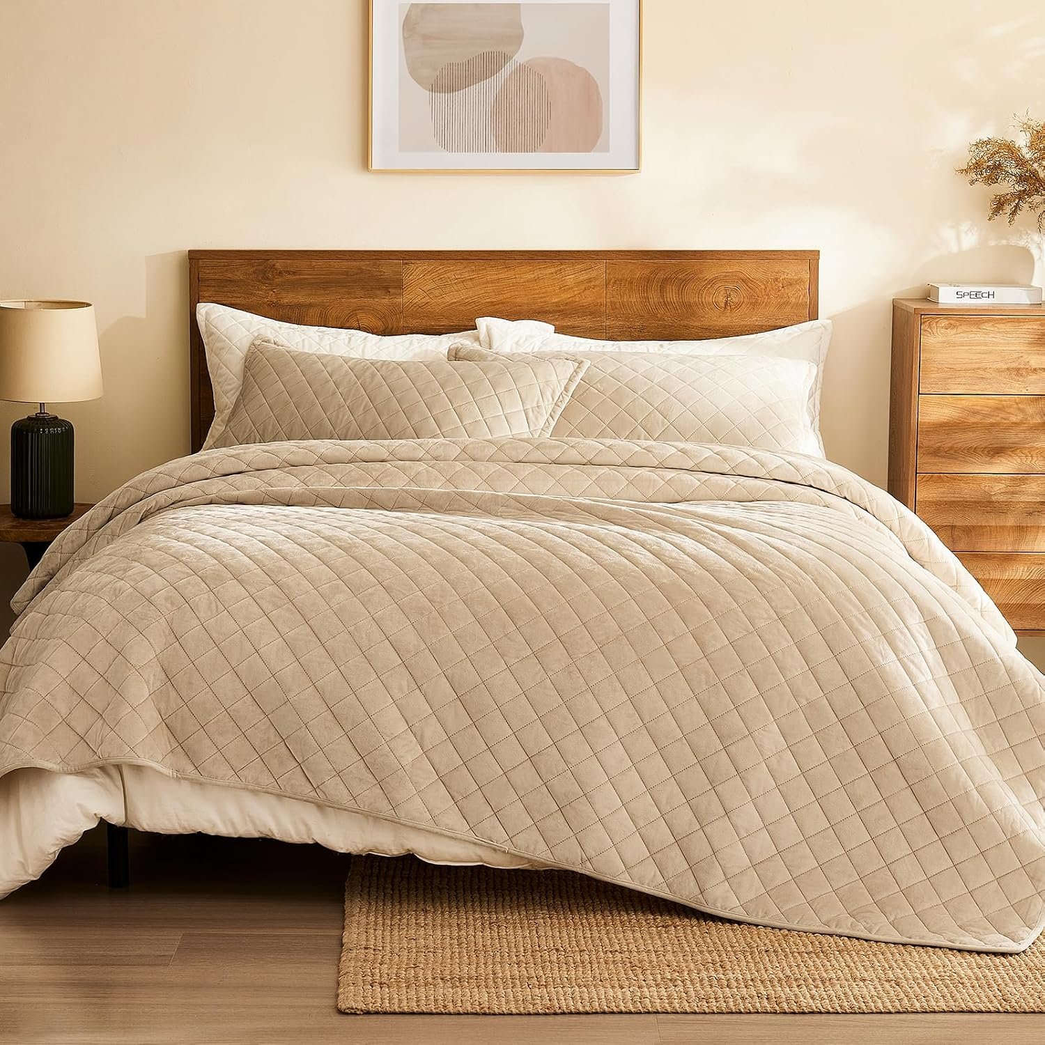L’AGRATY Velvet Quilt King Size: 3-Piece Reversible Luxury Velvet Bedding Comforter Set – Lightweight Oversized Quilted Bedspread Coverlet with 2 Pillow Sham for All Season – Light Taupe Quilt