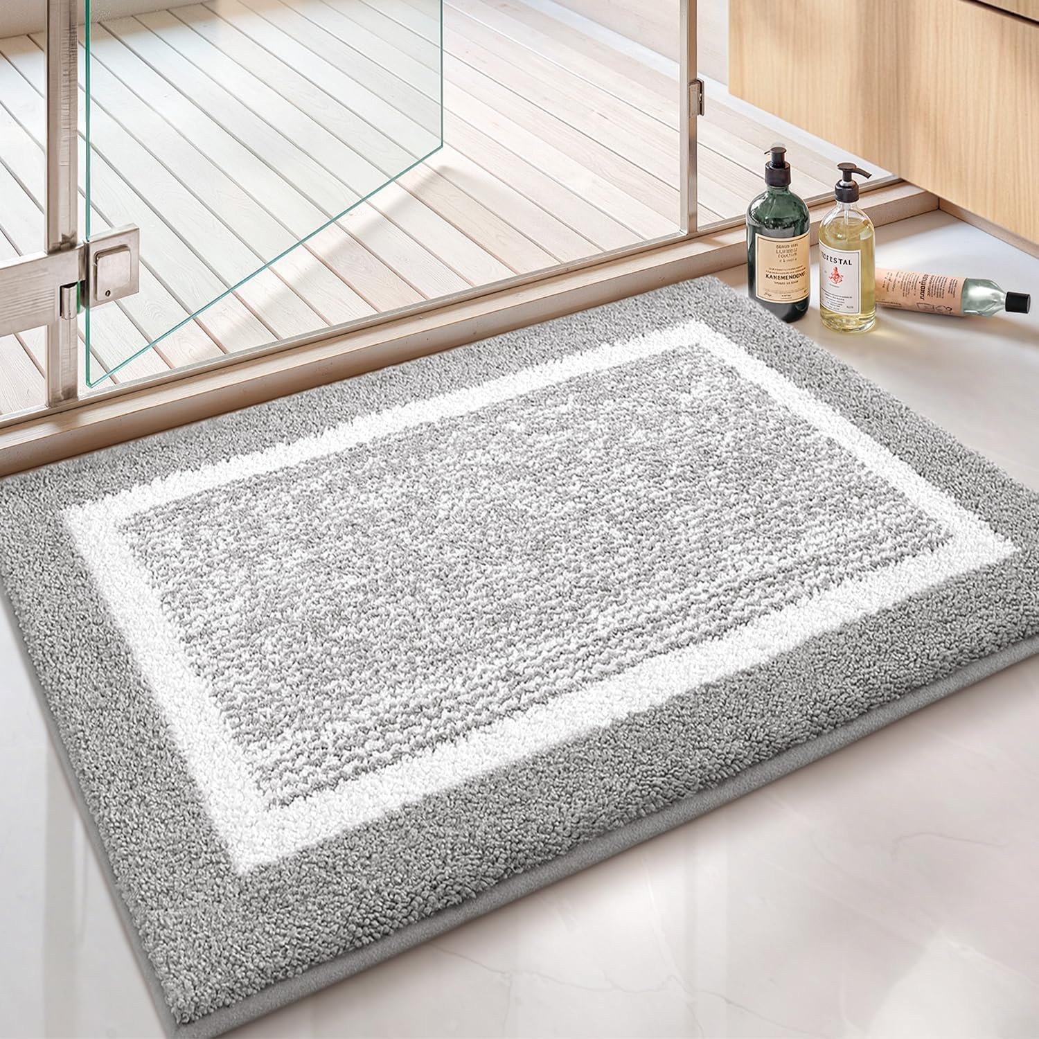 Color&Geometry Simple and Stylish Large Bath Mats for Bathroom Non Slip, 24″x36″ Gray Bathroom Rugs, Absorbent, Soft, Washable, Microfiber Bath Rug Shower Mat