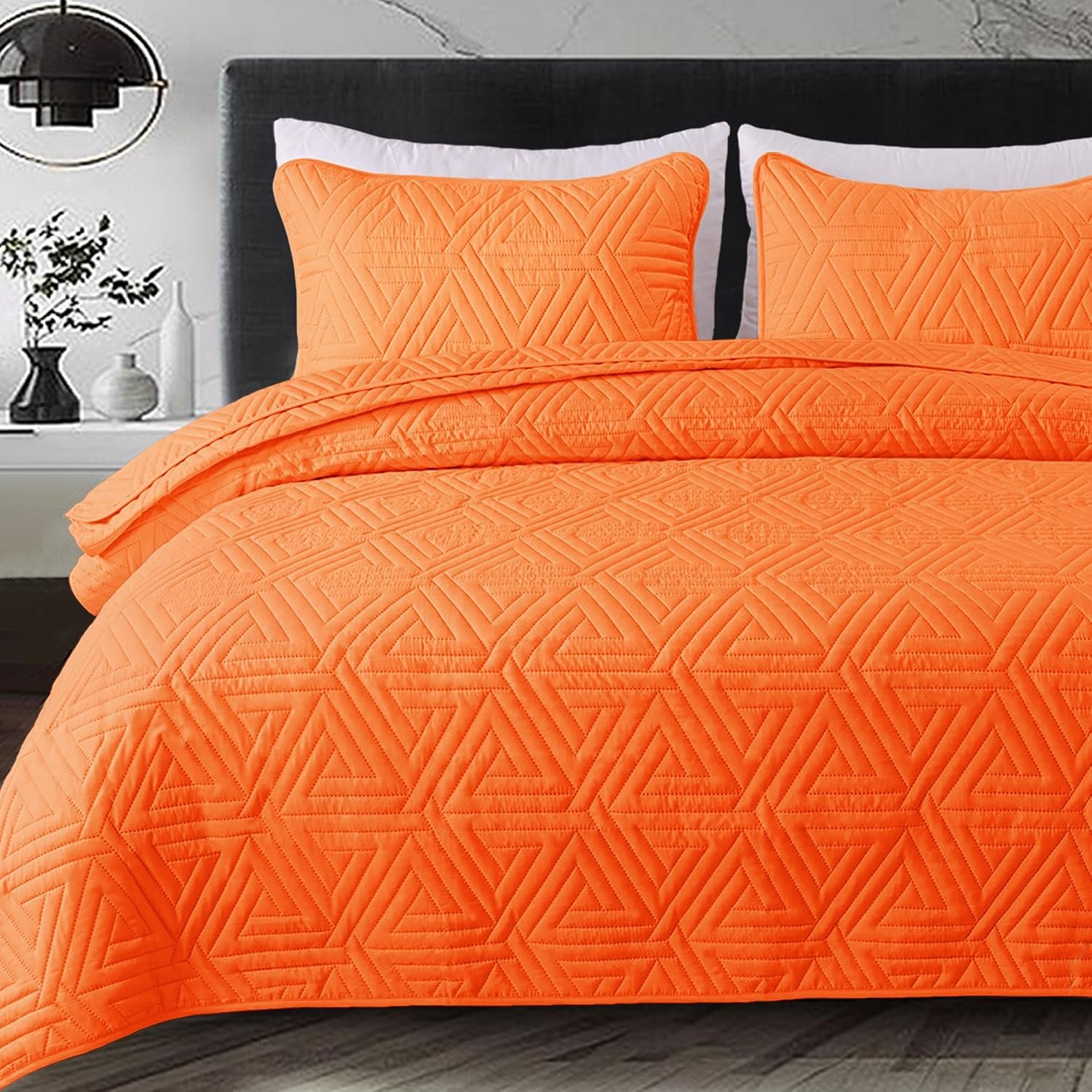 Whale Flotilla Soft Twin Size Quilt Set for All Seasons, 2-Piece Ultrasonic Geometric Quilts Bedding Set, Lightweight Reversible Bedspread, Coverlet, Bed Cover with Pillow Sham, Orange