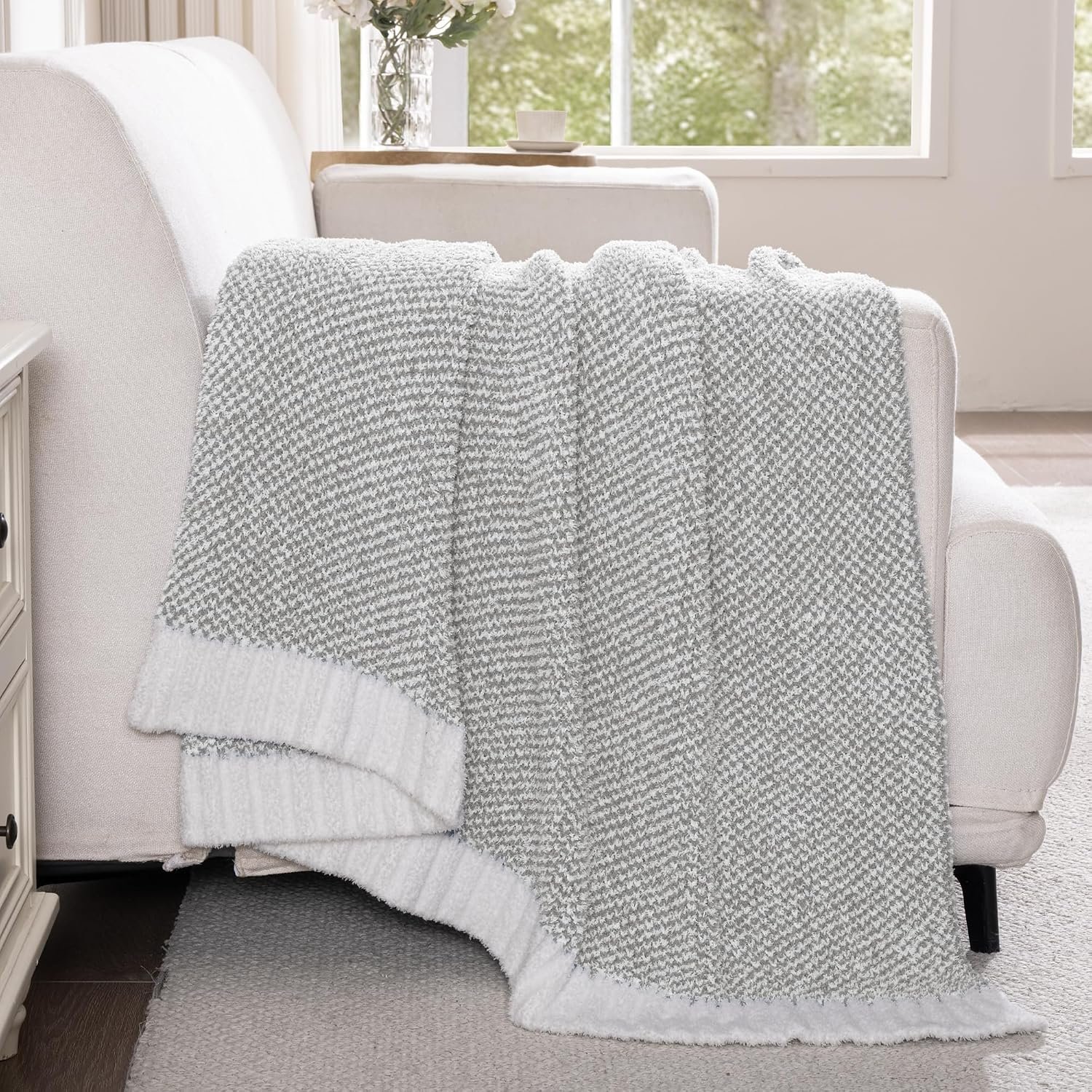 Exclusivo Mezcla Knit Throw Blanket, Ultra Soft and Warm Reversible Woven Blankets, Cozy Snuggly Throw for Couch Bed and Home Decor, Heather Grey, 50″x60″