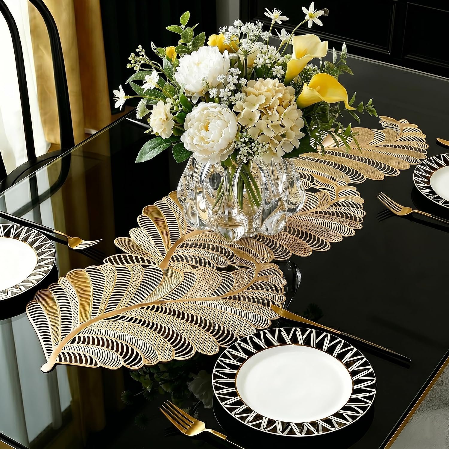 FAVE Heat Resistant Washable Table Runner 36 Inches Vinyl Golden Table Runner for Wedding, Party, Holiday Dining & Restaurant Decor, Easy Clean & Non-Scratch( Golden Leaf Shaped)